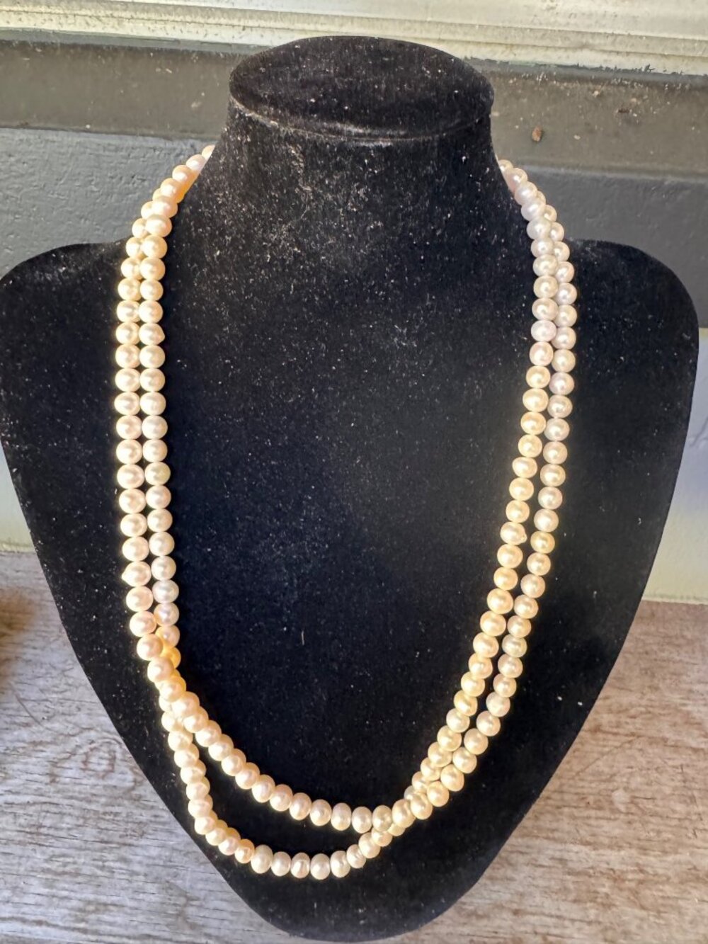 Genuine Cultured Freshwater Pearl Necklace 52” Long Rope 8mm 182 Pearls
